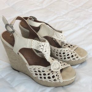 ☘️LUCKY Boho Wedges